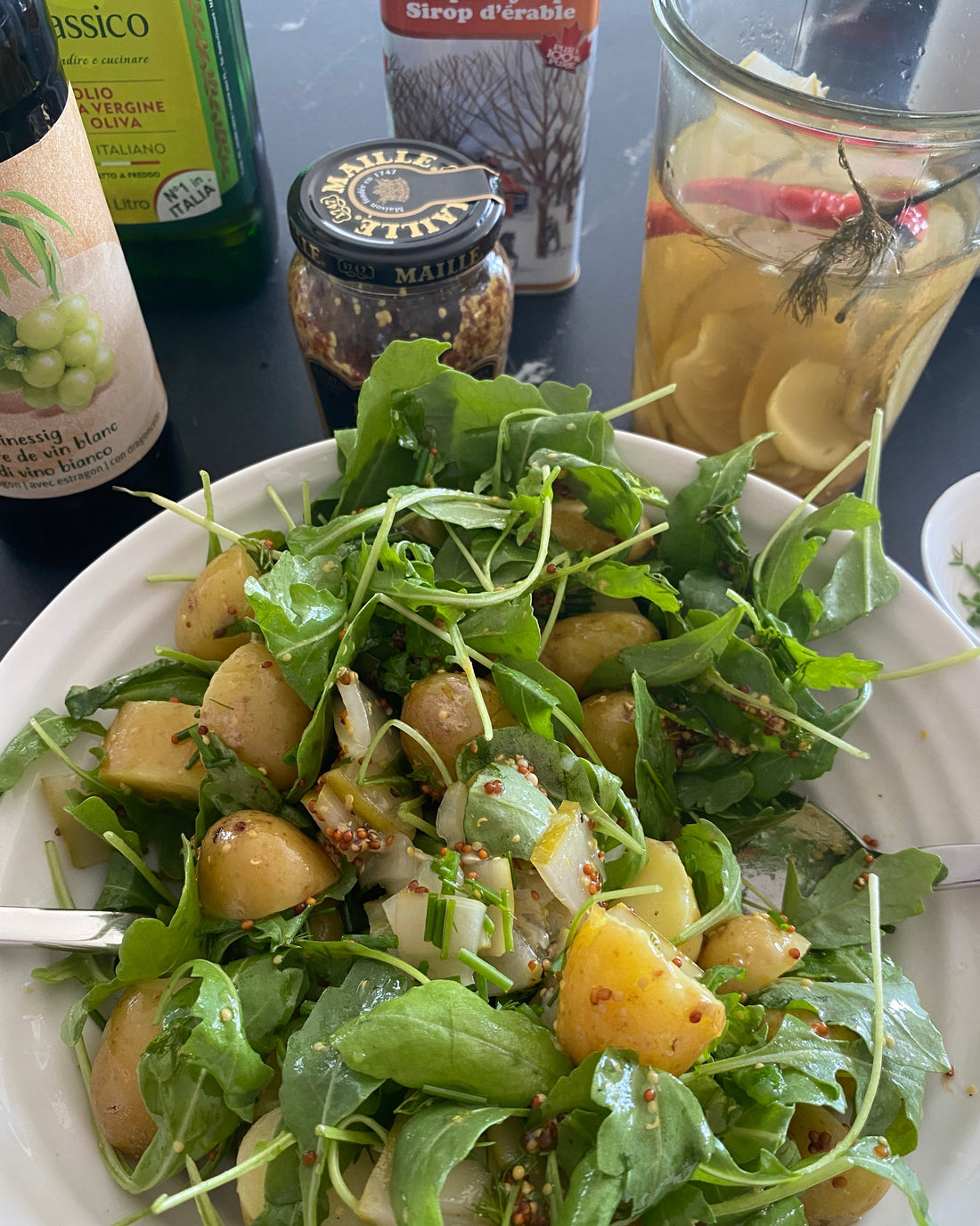 salade pomme de terre avec de la rucola