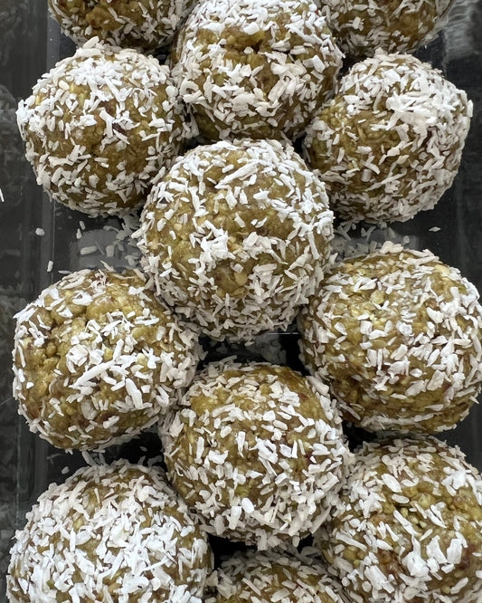 maple & matcha energy balls