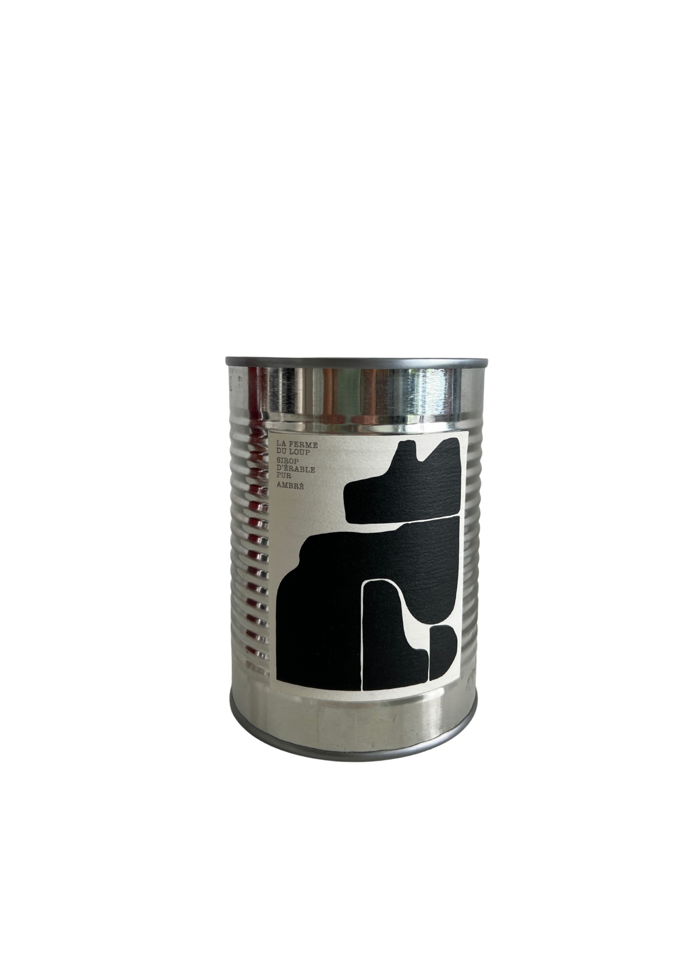 a metal bottle from La Ferme du Loup with ample maple syrup